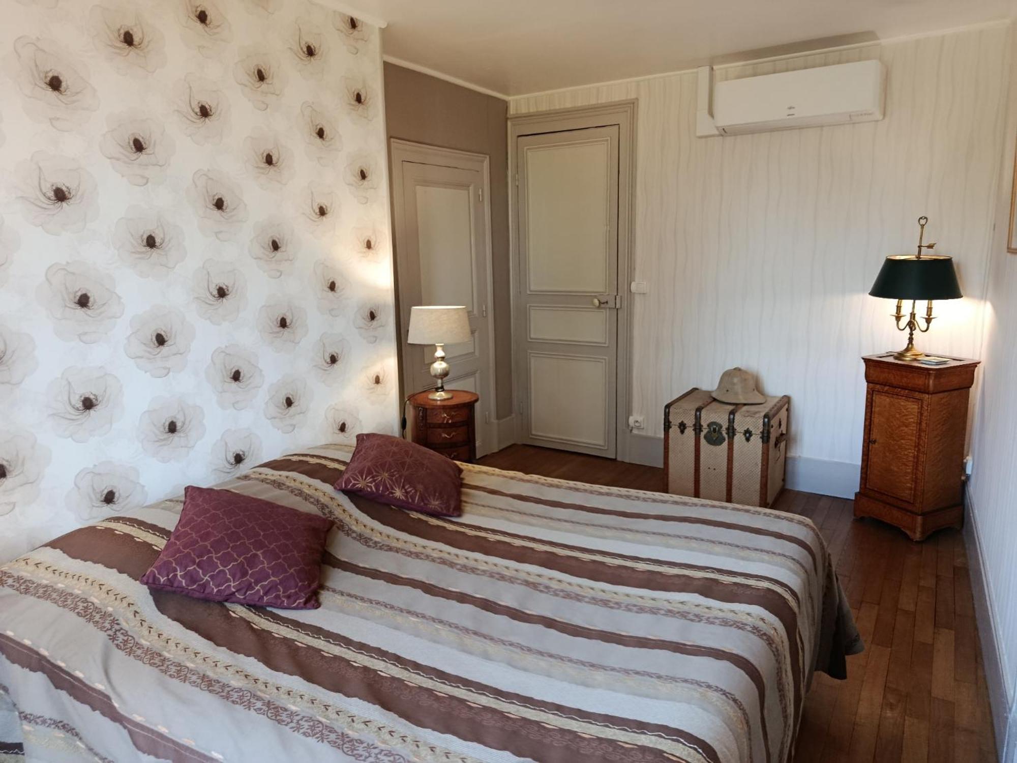 B&B Girolles Les Forges Exterior photo